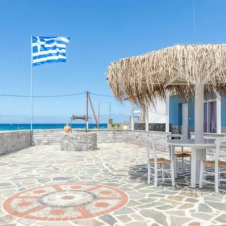 Apartman Ikaros Next To The